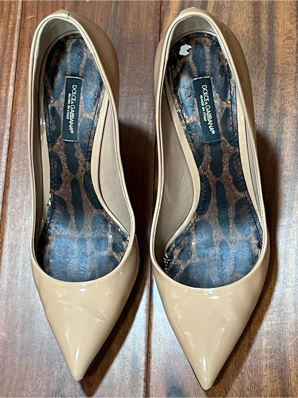 Dolce & Gabbana Beige Patent Pointed-Toe Women's Pumps